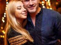 Арсен Мирзоян показал на архивных фото, как он и Тоня Матвиенко выглядели 10 лет назад