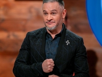 "Я иду домой": Судья "МастерШефа" Эктор Хименес-Браво вернулся в Колумбию