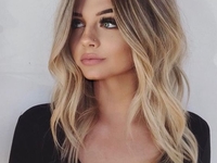 Давно не в моде: окрашивания волос, которые устарели