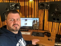 "Как ты их выдерживаешь?": Продюсер Вадим Лисица рассказал о работе с Могилевской и Поляковой