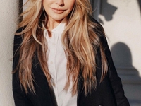 Без фильтров и макияжа: 54-летняя Ольга Сумская показала свое лицо вблизи