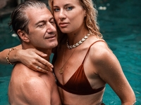 Ольга Горбачева показала старшую дочь от брака с Юрием Никитиным