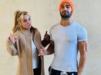 Бритни Спирс показала, как развлекается с бойфрендом в частном самолете