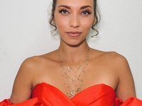 Выглядит уставшей: Регина Тодоренко поразила своим внешним видом