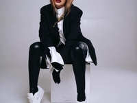 «Горячая штучка»: Слава Каминская сверкнула аппетитными формами в нижнем белье