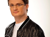 «Деньги не пахнут!»: Игорь Кондратюк осудил Добрынина за участие в российском «Холостяке»