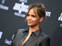 Больше не скрывает: Холли Берри показала своего возлюбленного