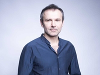 СМИ показали квартиры и дачу Святослава Вакарчука