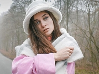 Jerry Heil прокомментировала свой переезд в США – видео