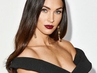 Look of the day: Меган Фокс в джинсах с «обманом»