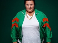 «Популярность любой ценой»: реакция Сети на голое фото Alyona Alyona