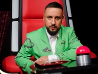 «Улыбался на одну сторону»: Монатик рассказал о жизни до популярности