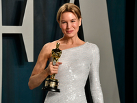 Пластический хирург рассекретил, какие процедуры делала Рене Зеллвегер