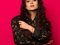 19-летняя Анна Тринчер рассказала об увеличении губ и груди