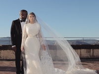 СМИ выяснили стоимость свадьбы Кардашьян и Уэста накануне их развода