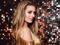 Дарья Петрожицкая впервые появилась на публике с новым бойфрендом