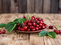 Полезна ли черешня?