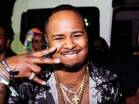 Известного рэпера зарезали за кулисами музыкального фестиваля