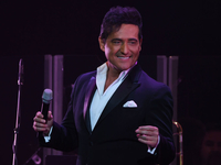 От коронавирусной инфекции умер вокалист квартета Il Divo Карлос Марин