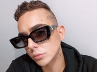 Наркотики и секс с мужчинами: MELOVIN рассказал о личной жизни