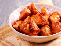 Быстро и вкусно: куриные канапе в остром соусе