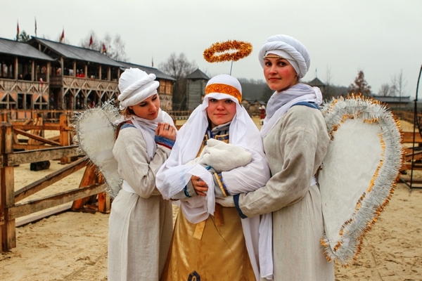 Рождество под Киевом: парк Киевская Русь