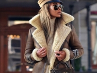 3 стильных способа носить дубленку зимой