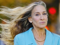 Как выглядит самая модная сумка сезона: показывает Сара Джессика Паркер