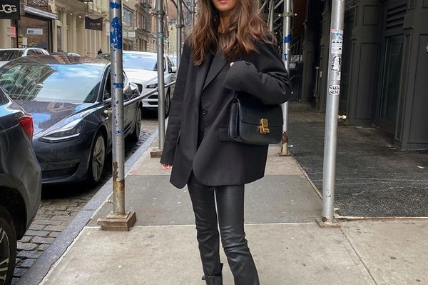 Модные кожаные брюки 2022 / Getty  Images