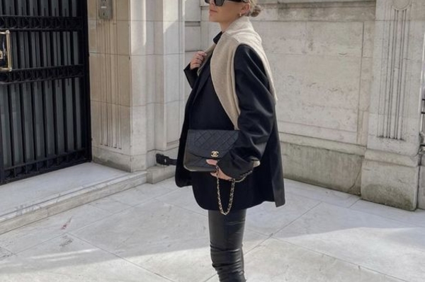 Модные кожаные брюки 2022 / Getty  Images