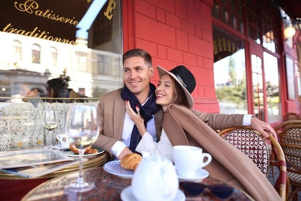 Жена Остапчука озвучила сумму, которую тратит в месяц