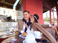 Жена Остапчука озвучила сумму, которую тратит в месяц