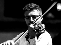 «Маленька небесна сюїта»: в Україні презентують твір італійця, присвячений Небесній Сотні