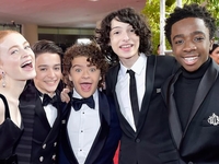 Рассекречены гонорары актеров сериала «Очень странные дела»