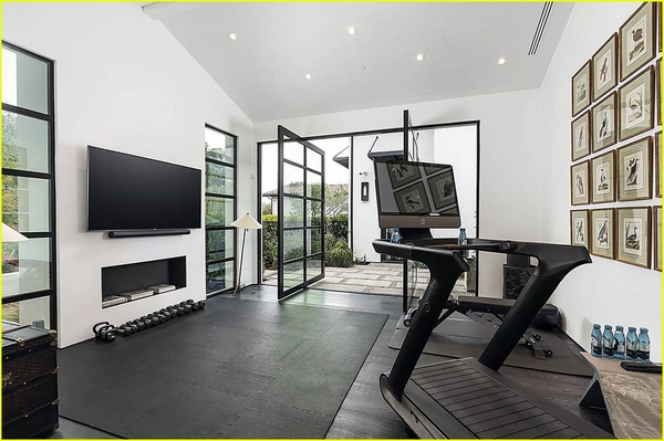 Дом Эллен Дедженерес / justjared.com