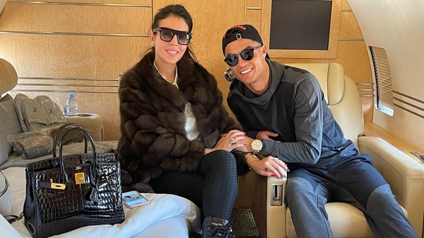 Криштиану Роналду получил подарок от невесты за $200 тыс: фото и видео