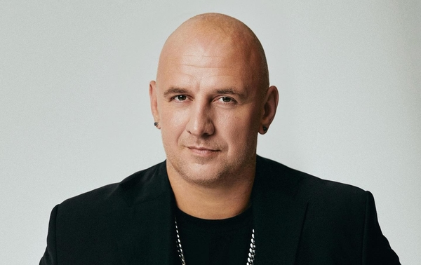 Как выглядит 64-летняя мама Потапа: фото