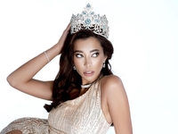 Второе ДТП: Анна Неплях разбила автомобиль за 2 млн грн: фото