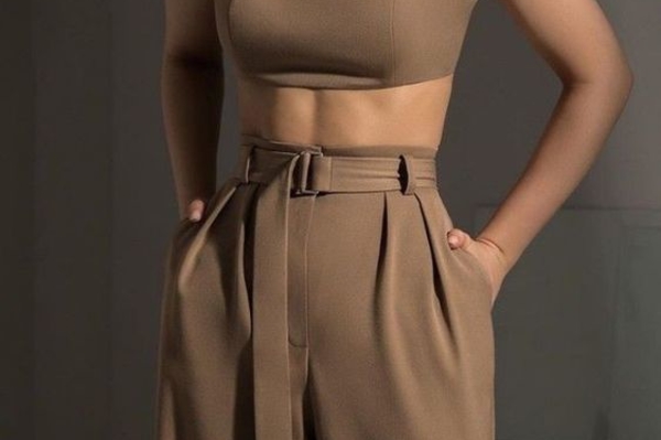 Модный топ-бра 2021 / Getty Images