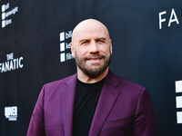 Джону Траволте — 68 лет: какими скандалами запомнился актер