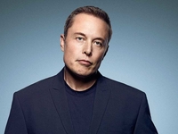 У Илона Маска новая девушка: с кем встречается предприниматель