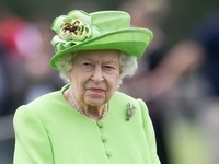 Королева Елизавета II заразилась коронавирусом