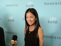 «Мы с вами»: дизайнер Вера Вонг трогательно поддержала украинцев