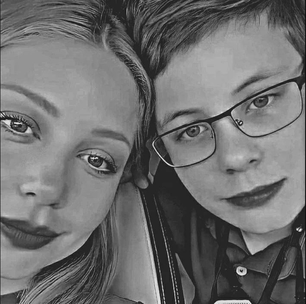 Сын Тины Кароль купил подарки для украинских детей за карманные деньги