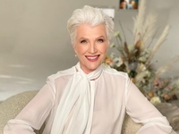 Мама Илона Маска обожает вышиванки: новый образ Мэй Маск