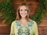 Осадчая назвала звезд, у которых нужно отобрать украинский паспорт