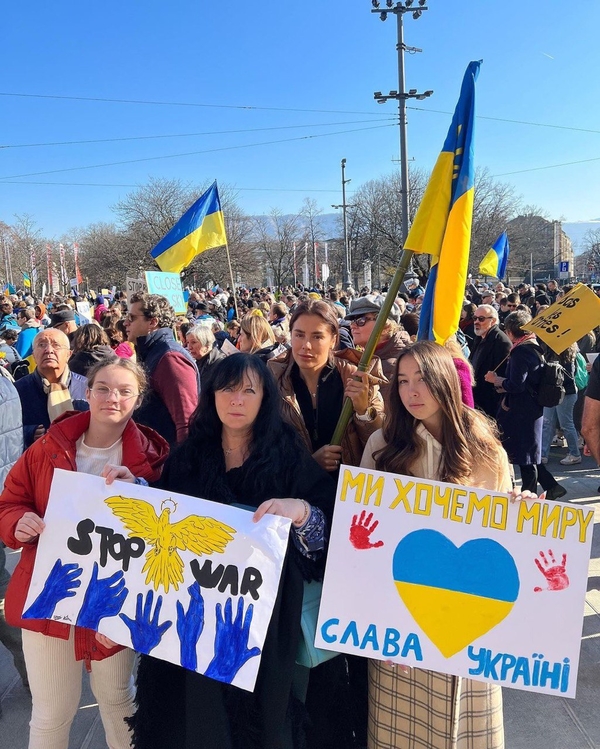 Иванна Онуфрийчук открыла в Швейцарии пункт сбора гумпомощи