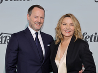 Ким Кэтролл появилась на публике с бойфрендом, который моложе ее на 20 лет