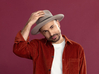 Андрей Бедняков признался, почему отговаривает жену и дочь возвращаться в Украину