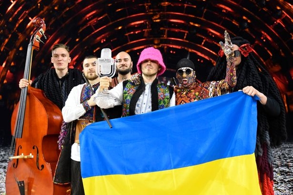 Евровидение-2022: все о костюмах победителей Kalush Orchestra